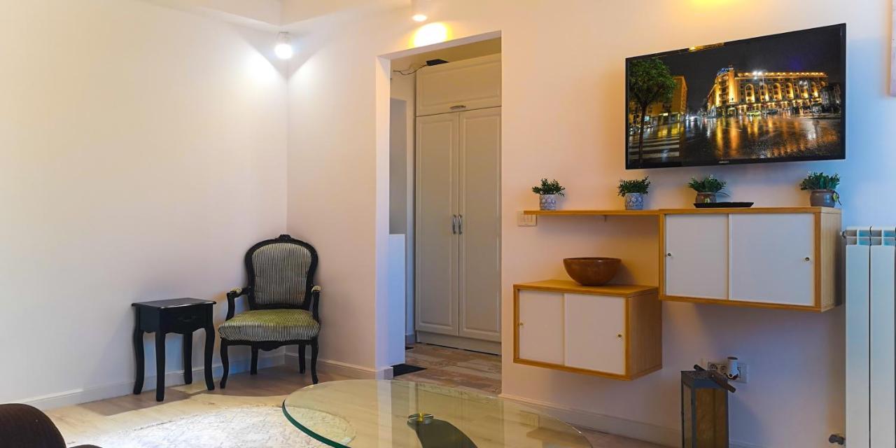 Sweet Lemons 1bd Amazing View Old Town Bucharest