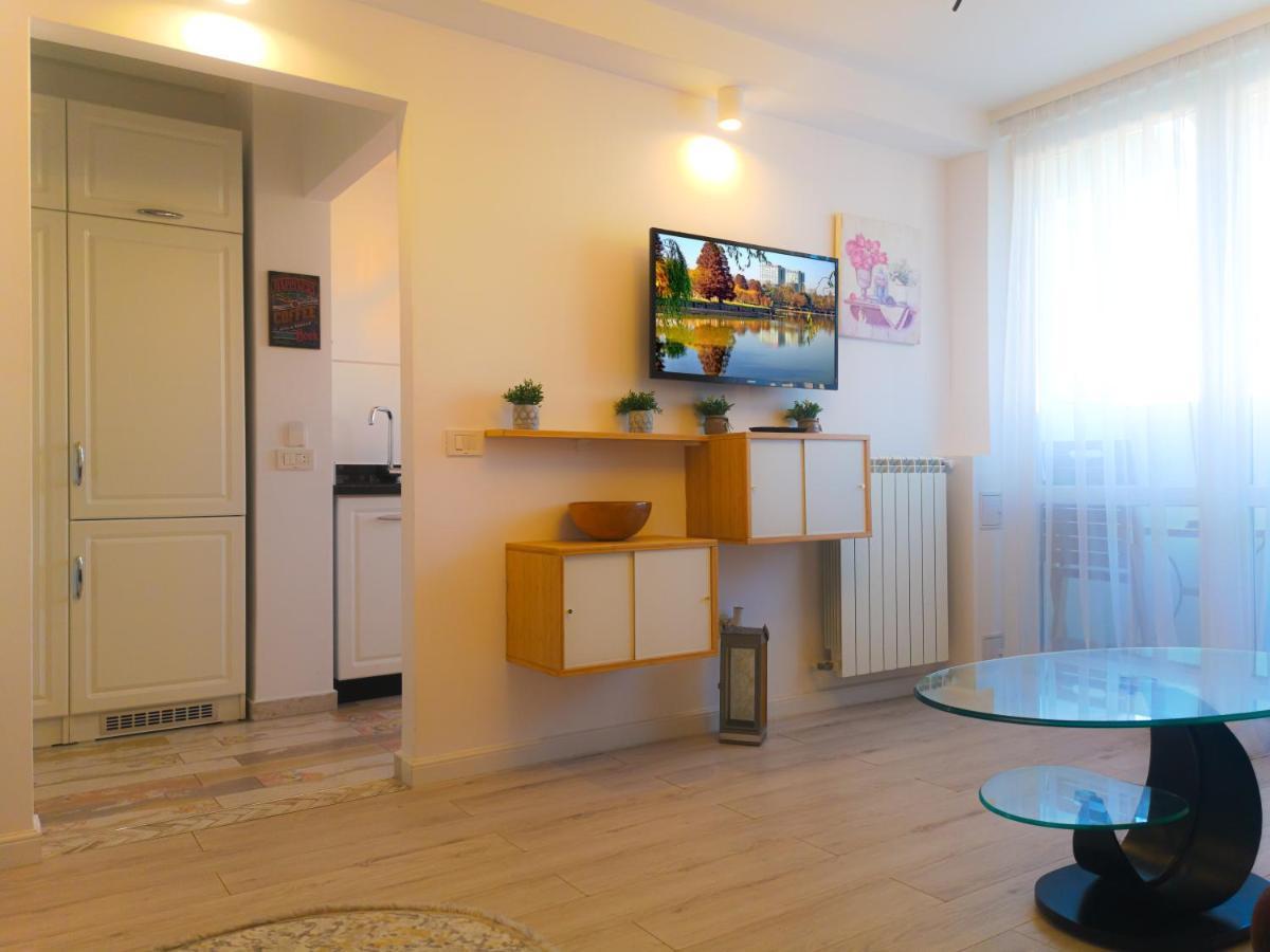Sweet Lemons 1bd Amazing View Old Town Bucharest
