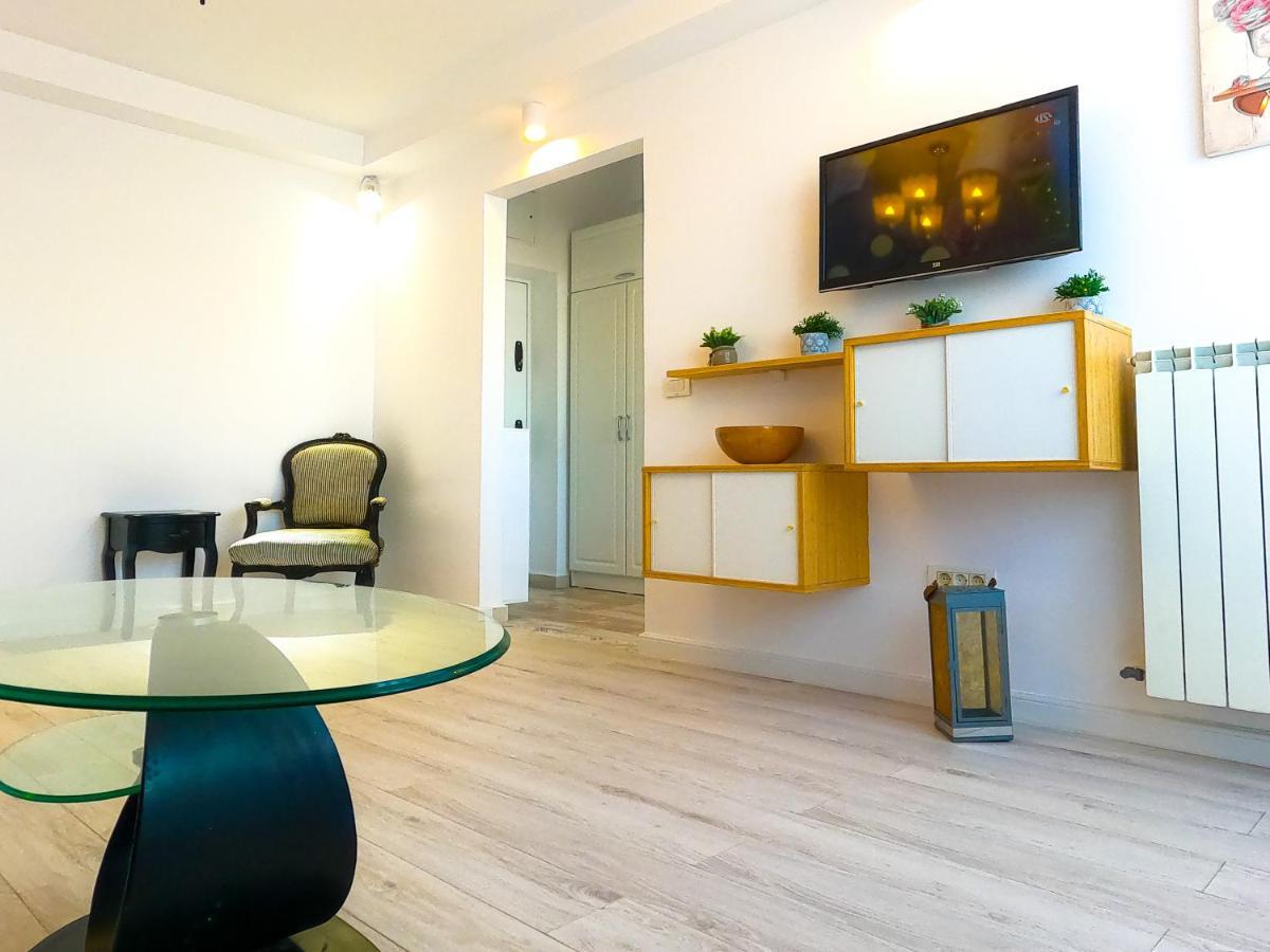 Apartment Sweet Lemons 1bd Amazing View Old Town Bucharest