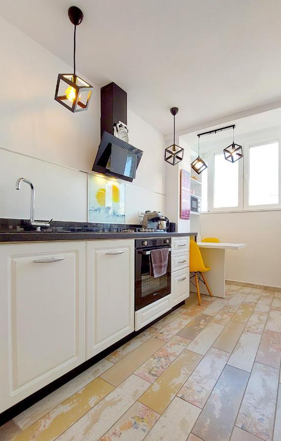 Sweet Lemons 1bd Amazing View Old Town Bucharest